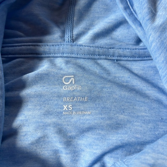 GapFit Hooded long sleeve shirt - Picture 3 of 4